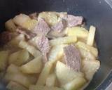 大根と牛肉の味噌煮作り方2写真