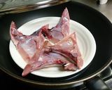 ブリかまの蒸し焼き（しょうゆダレ）作り方1写真