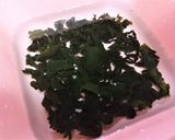 ３分【板カマと胡瓜のわさび醤油和え】作り方3写真