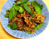豚コマと絹さやのコクうま味噌炒め作り方4写真