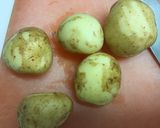 シンプルうまし！新じゃがの素揚げのり塩味作り方1写真