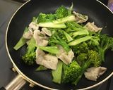 豚肉とブロッコリーの芯も★オイスター炒め作り方4写真