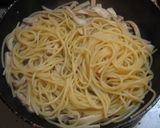 鶏ハム＆きのこで☆ヘルシーカルボナーラ♪作り方5写真
