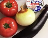 子供も大好き シンプル ツナトマトソース作り方1写真