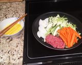 超簡単！肉と野菜の卵とじ丼！作り方1写真