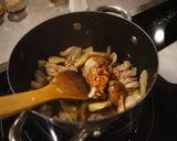 絶品 筍と鶏肉とアボカドの甜麺醤炒め作り方3写真