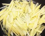 豚肉とじゃがいも☆オイスター炒め作り方3写真
