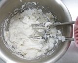 あっさり里芋のチーズケーキ&クリーム添え作り方3写真