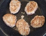 チーズがとろ〜り、煮込みハンバーグ☾作り方4写真