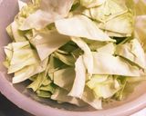 簡単☆インスタント味噌汁でキャベツ炒め作り方1写真