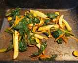 お弁当に彩を☆オイマヨカレー炒め作り方6写真