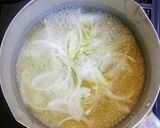 ☆５分で完成☆新玉葱とわかめの中華スープ作り方2写真