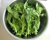 菜の花とコーンのバター醤油炒め作り方1写真