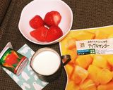 苺＆マンゴーのヨーグルトシェイク作り方1写真