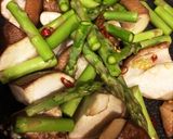 アスパラと椎茸のピリ辛バター醤油炒め★作り方1写真
