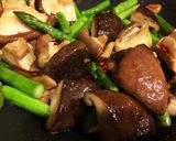 アスパラと椎茸のピリ辛バター醤油炒め★作り方3写真