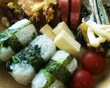 釜あげしらすと漬け物のおにぎり作り方4写真