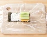 厚焼き卵とオクラの萌え断おにぎらず作り方3写真