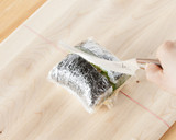 厚焼き卵とオクラの萌え断おにぎらず作り方5写真