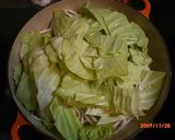ルクルーゼで豚とキャベツの蒸し物☆味噌風作り方2写真