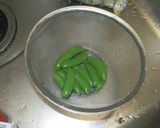 スナックえんどうとエビ炒め作り方10写真