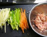 節約!ブロッコリーの芯☆青椒肉絲作り方2写真
