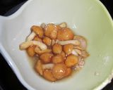 冷凍保存した「なめこ」を解凍すると作り方4写真