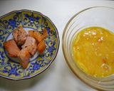 レンジで簡単お弁当！銀鮭ミニカップエッグ作り方1写真