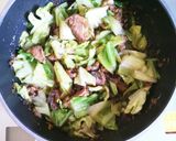 春キャベツと鯖味噌缶のさっと煮作り方3写真