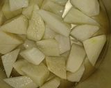 鍋で簡単！鳥もも肉と大根のサッパリ煮物☆作り方1写真