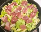 キャベツと鳥モモの蒸し焼き作り方2写真