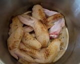 コラーゲンたっぷり手羽先のうま酢っぱり煮作り方1写真