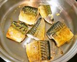 絶品☆塩さばのトマト煮込み!作り方3写真