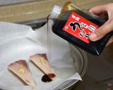 蒲焼のたれでカンタンぶり照り作り方2写真
