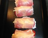 簡単♫ミニトマトとチーズの生ハムロール作り方3写真