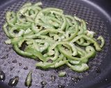 簡単！ピーマンとしらすの焦がし醤油炒め作り方2写真