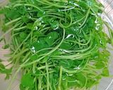 豆苗とツナの和え物作り方1写真