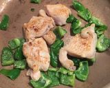 簡単！ピーマンと鶏肉の塩麹炒め作り方4写真