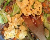 簡単な油不使用ガーリック肉キャベツ炒飯作り方8写真
