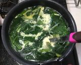 ほうれん草とふんわり卵の中華スープ作り方9写真