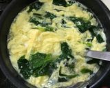 ほうれん草とふんわり卵の中華スープ作り方10写真