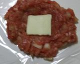 手が汚れない❗簡単チーズハンバーグ作り方2写真