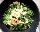 【糖質制限】セロリ葉と油揚げの炒め物作り方4写真