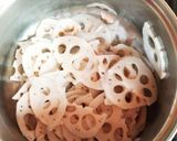 [ばあちゃんの作る] ハスのきんぴら作り方3写真