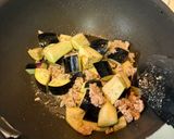 【簡単夕食】麻婆茄子風のせ野菜カレー作り方5写真