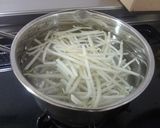 鶏とモヤシの担々和え作り方2写真