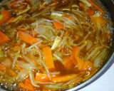 野菜たっぷり☆もやしと野菜のソース炒め煮作り方5写真