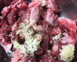 牛ロース肉とオクラとえのきの炒め物作り方1写真
