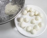 簡単！一気に2種類！豆腐入り手作り団子作り方4写真