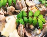 【春の定番】あさりの酒蒸し&筍&新芽添え作り方4写真